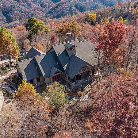 Mountain House Villa Gatlinburg Exterior photo