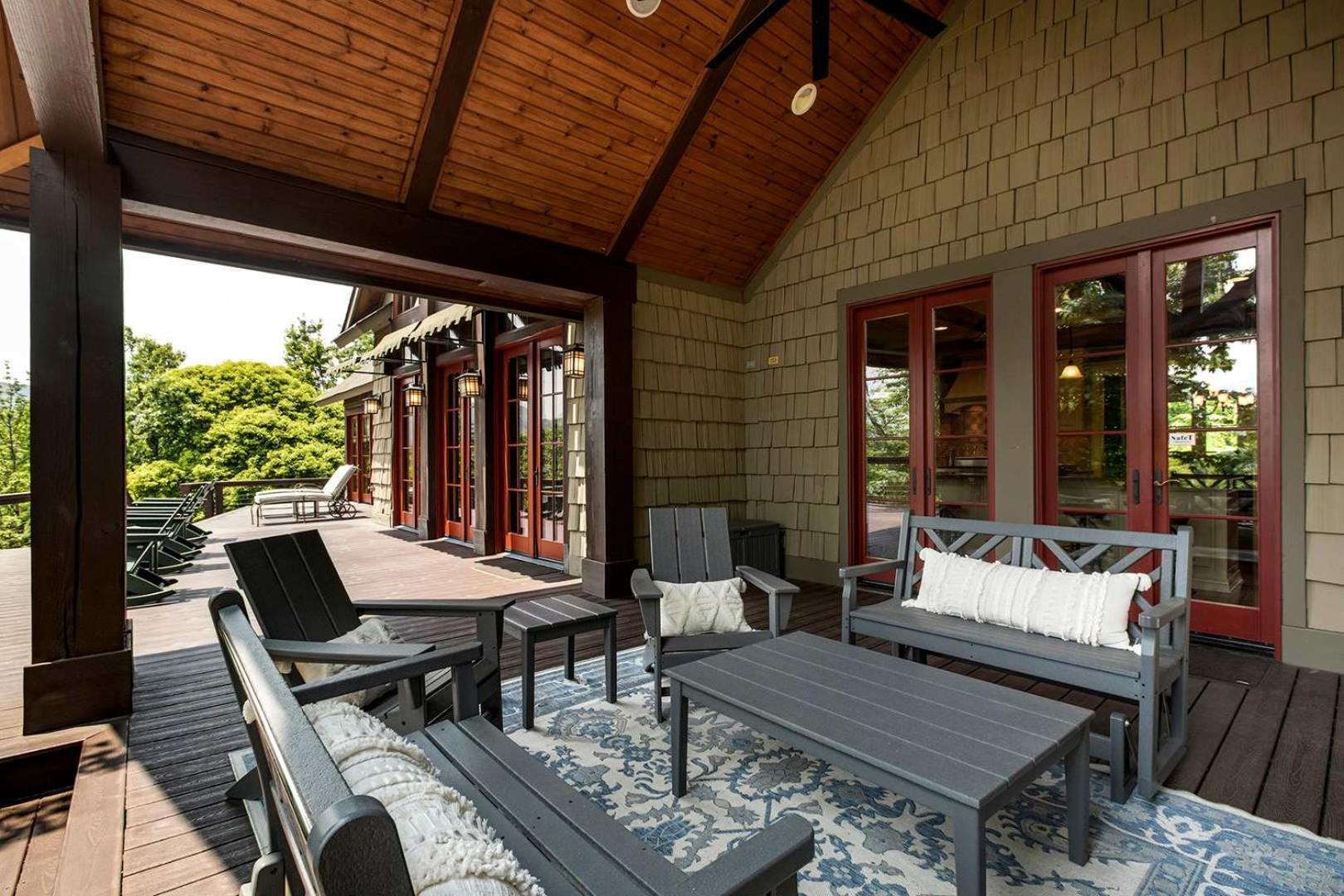 Mountain House Villa Gatlinburg Exterior photo
